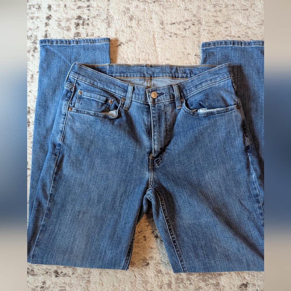 Levi’s Women’s Blue Denim Jeans – Water<Less – Classic Straight Leg 32x32